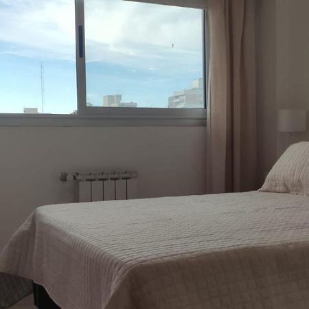 Temporarios La Plata Plaza Malvinas! Cochera Opcional! Экстерьер фото